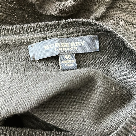 Burberry Knit Short Sleeve Crew Neck Sweater Embroidered Logo Hip - Picture 8 of 10